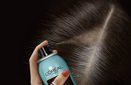 Barva na vlasy Magic Retouch Spray Product Detail Closup
